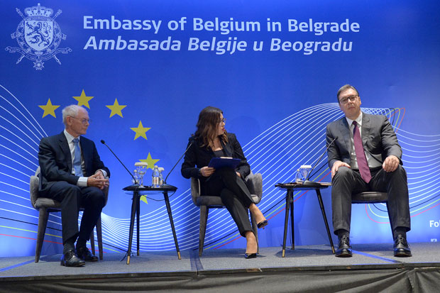 Вучић: Траже признање Косова, а не нуде ништа; Без решења за КиМ неодржив економски развој